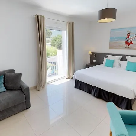 Hotel Domaine Mandarine Private Pools &