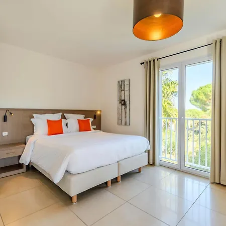 Domaine Mandarine Private Pools & Hotel 5*