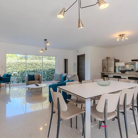 Hotel Domaine Mandarine Private Pools & Calvi (Corsica)