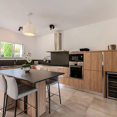 Domaine Mandarine Private Pools & Calvi (Corsica)