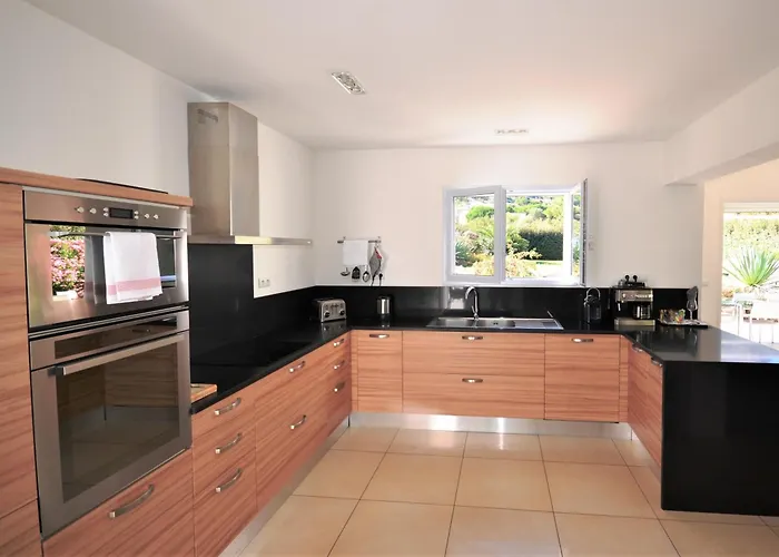 Domaine Mandarine Private Pools & Hotel Calvi (Corsica)