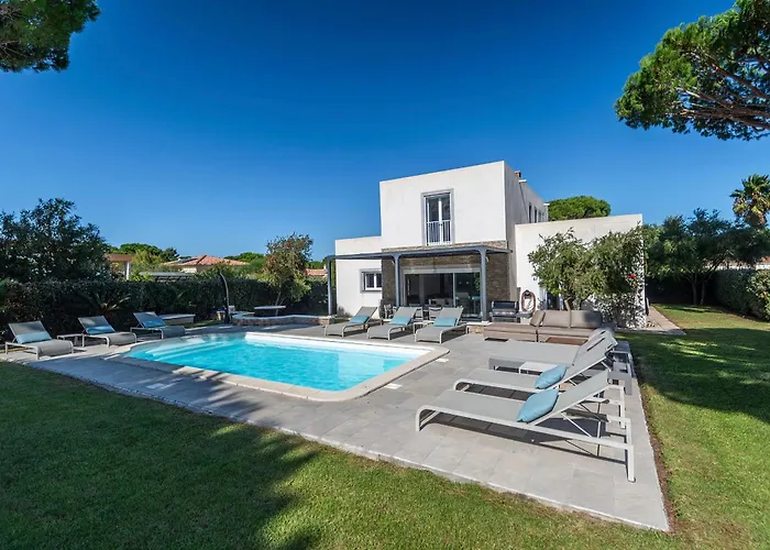 Domaine Mandarine Private Pools & 5* Calvi (Corsica)