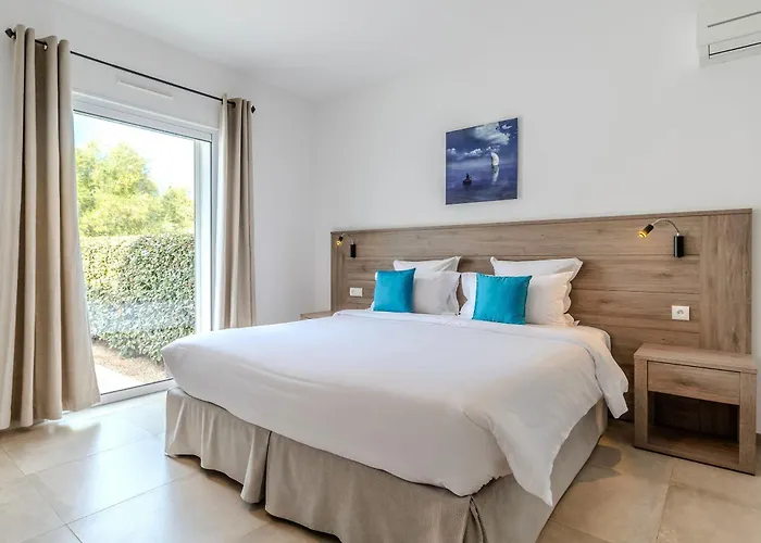 Domaine Mandarine Private Pools & Hotel Calvi (Corsica)