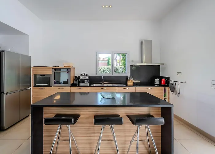 Domaine Mandarine Private Pools &