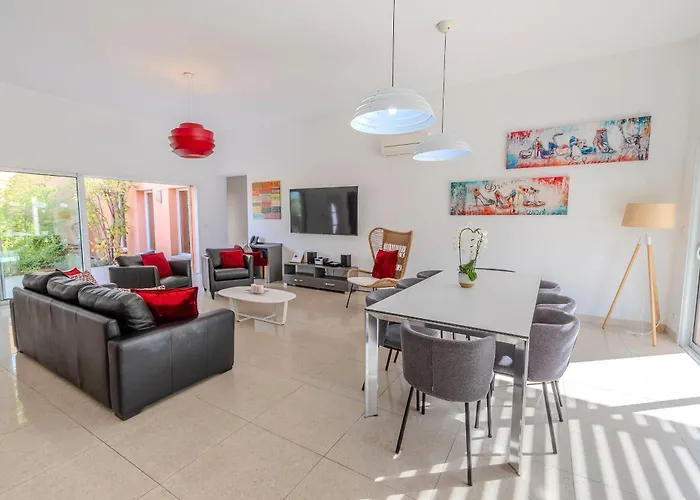 Domaine Mandarine Private Pools & Hotel Calvi (Corsica)