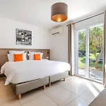 Domaine Mandarine Private Pools &