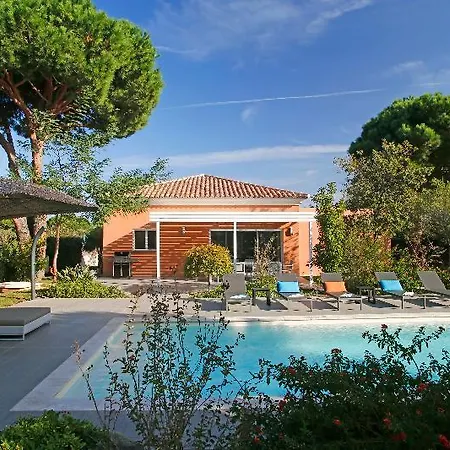 Domaine Mandarine Private Pools & Отель 5*