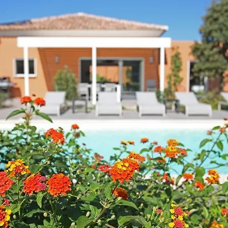 Отель Domaine Mandarine Private Pools & 5*