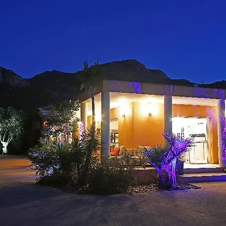 Domaine Mandarine Private Pools & Hotel 5*