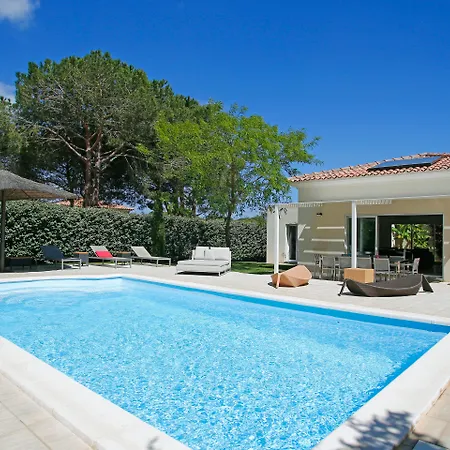 Domaine Mandarine Private Pools & Ξενοδοχείο Καλβί