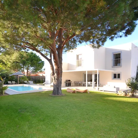 Domaine Mandarine Private Pools & 5* Кальви