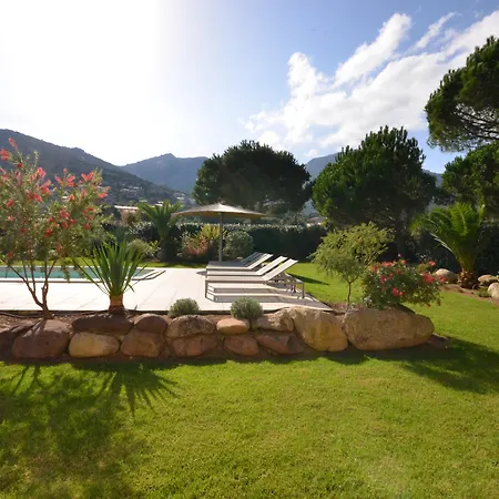 Ξενοδοχείο Domaine Mandarine Private Pools & Καλβί