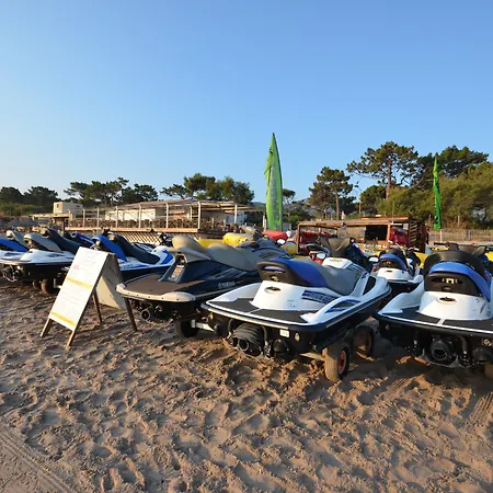 Domaine Mandarine Private Pools & 5* Καλβί
