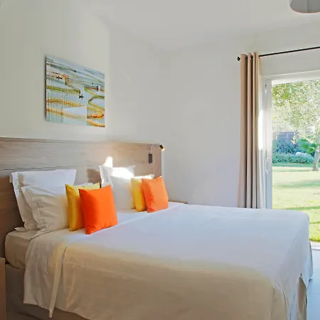 Ξενοδοχείο Domaine Mandarine Private Pools & 5*