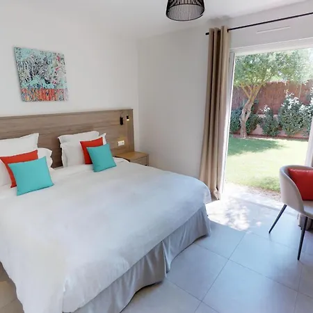 Hotel Domaine Mandarine Private Pools &