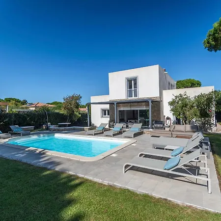 Domaine Mandarine Private Pools&spa 5* Calvi (Corsica)