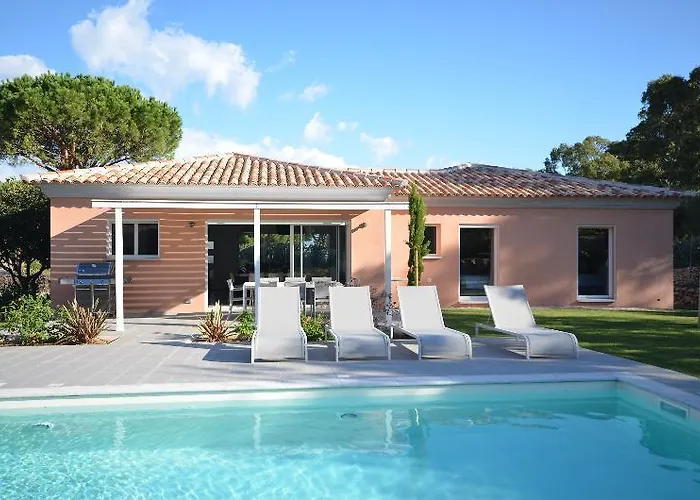 ホテル Domaine Mandarine Private Pools &