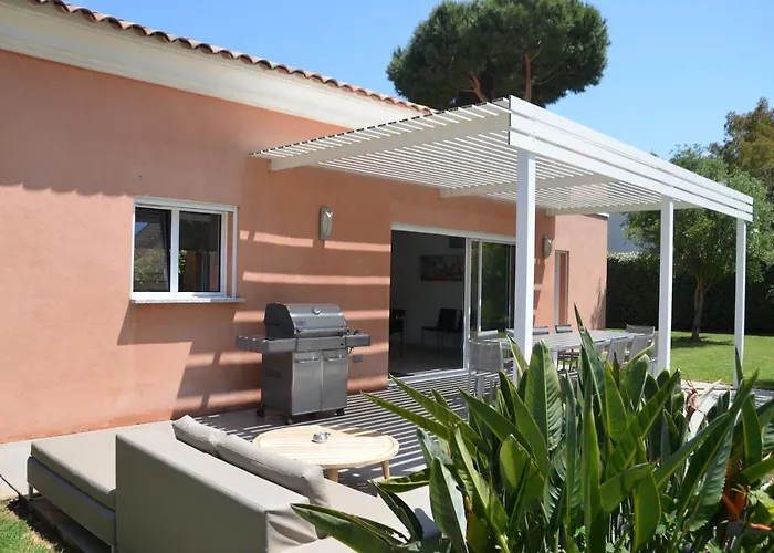 Domaine Mandarine Private Pools & Calvi (Corsica)