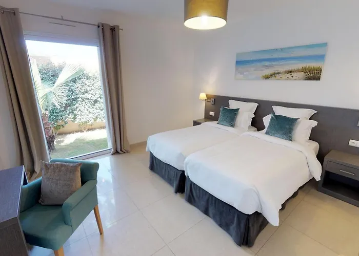 Domaine Mandarine Private Pools & Calvi (Corsica)