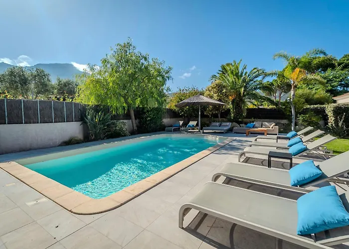 Domaine Mandarine Private Pools &