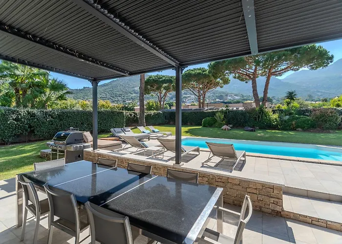 Domaine Mandarine Private Pools & 5* Calvi (Corsica)